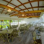 Hotel Isla Bonita
